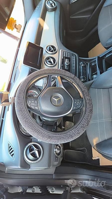 Usata Mercedes GLA200 136 CV (100 kW) 2014 SUV