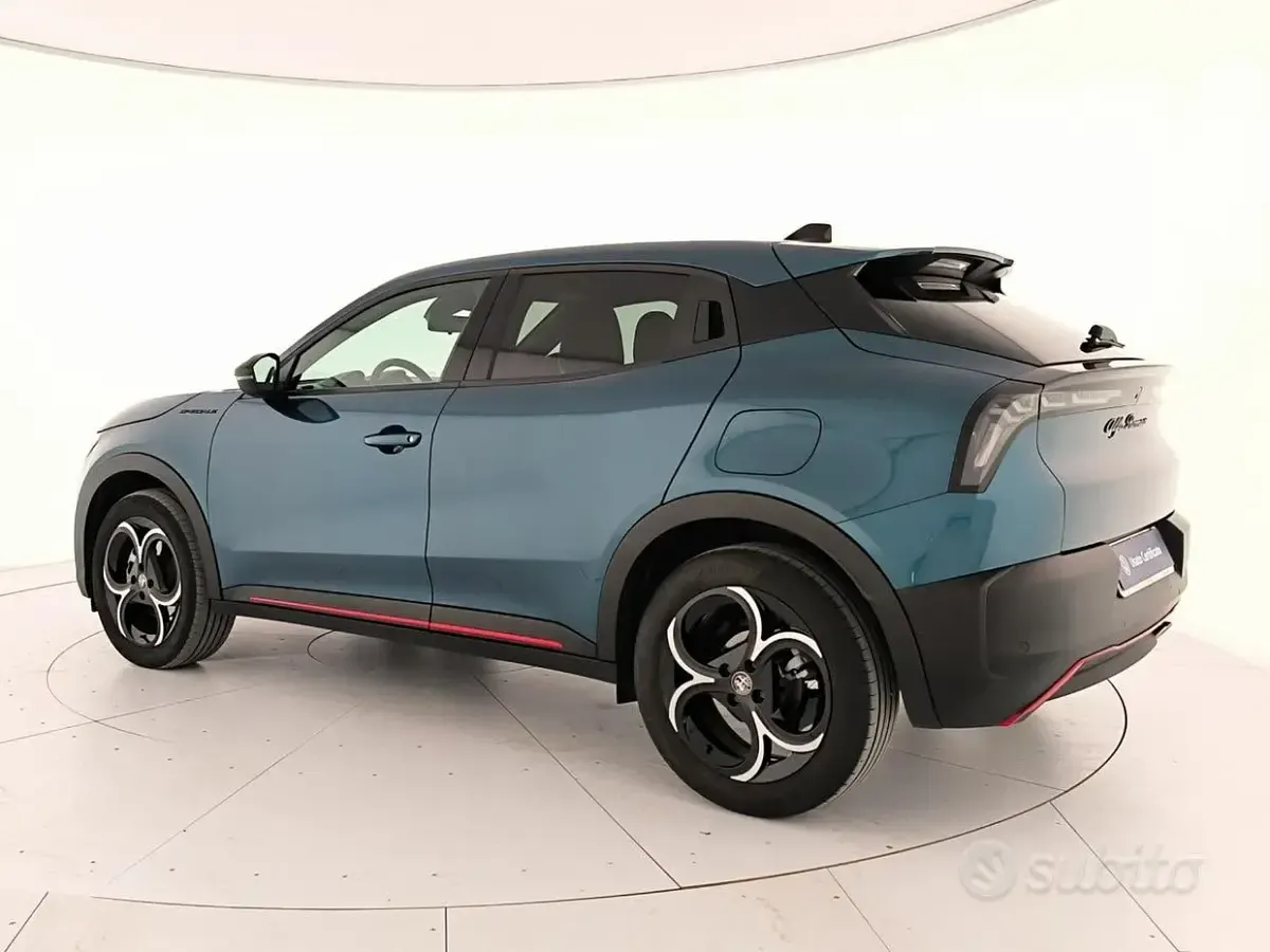 Usata Alfa Romeo GT Junior Edizione Speciale 145 CV (106 kW) 2025 Bluazzurro SUV