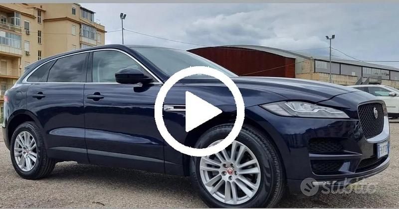 Usata 2017 Jaguar F-Pace SUV | 1890 € - Immagine 1/4