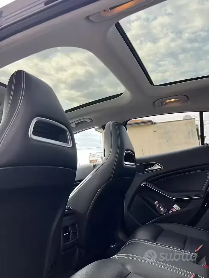Usata Mercedes GLA220 136 CV (100 kW) 2019 Nero SUV