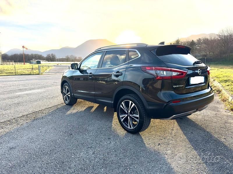 Usata Nissan Qashqai N-Connecta 150 CV (110 kW) 2020 Nero SUV