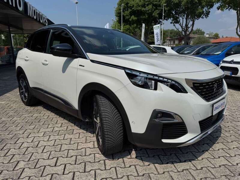 Usata Peugeot 3008 GT-line 131 CV (96 kW) 2019 Bianco SUV