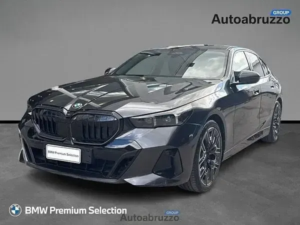 Gebraucht BMW 520 M Sport 197 PS (144 kW) 2025 Kleinwagen