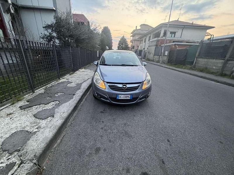 Usata Opel Corsa Club 80 CV (58 kW) 2008 Utilitaria