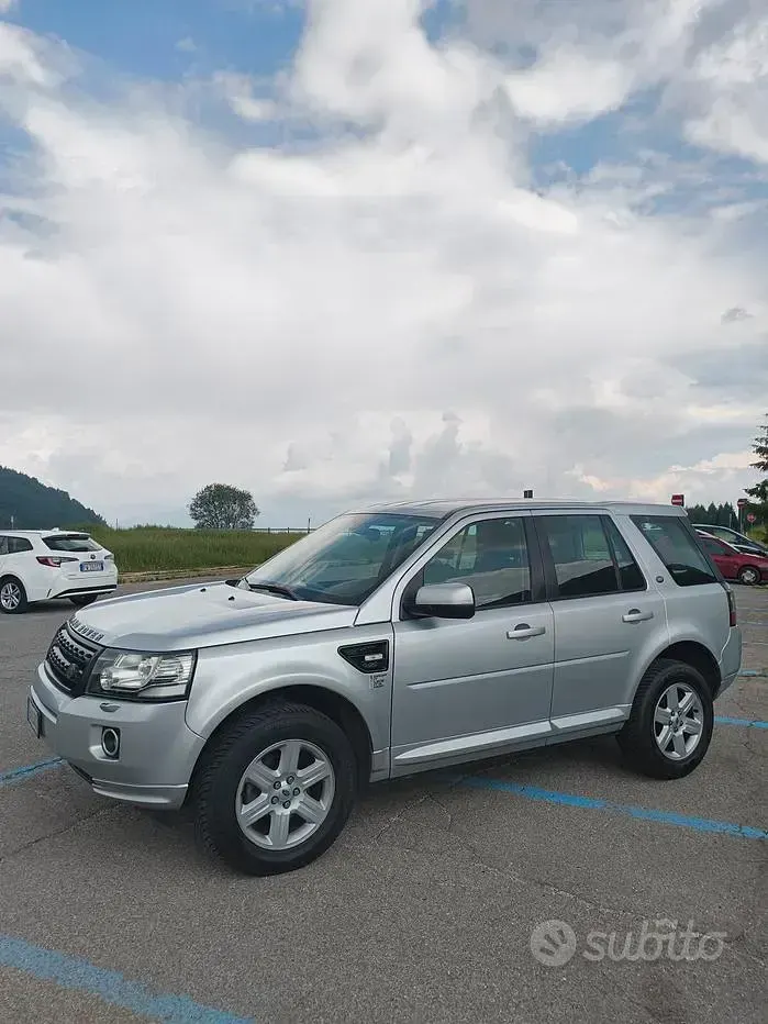 Usata Land Rover Freelander 2 SE 190 CV (139 kW) 2013 Grigio SUV