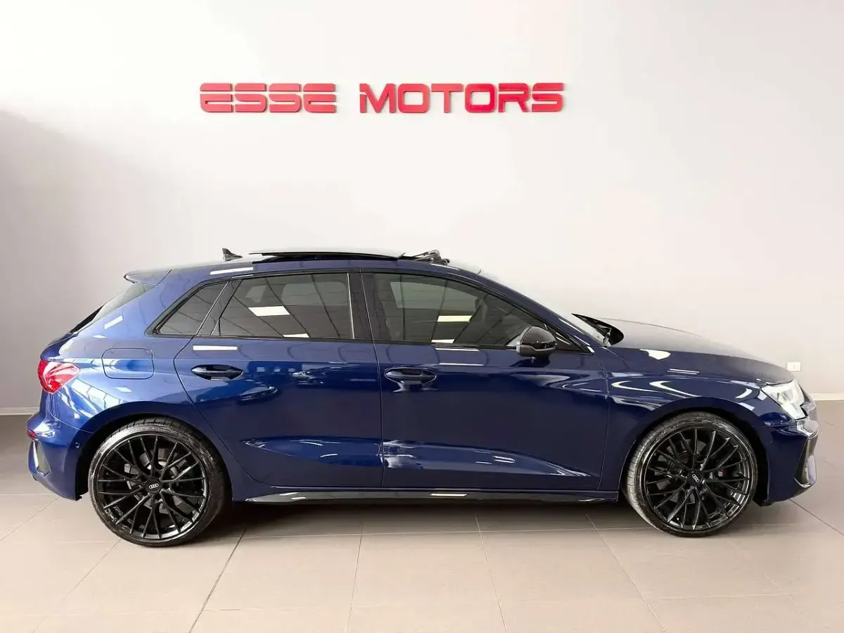 Usata Audi S3 Ambiente 310 CV (228 kW) 2023 Blu/azzurro Berlina