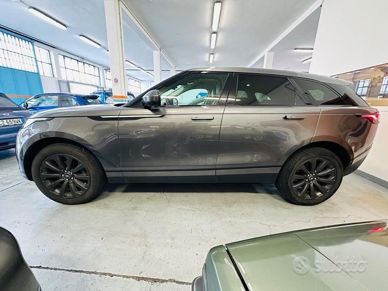 Usado Land Rover Range Rover Velar S 250 HP (183 kW) 2019 Cinzento SUV