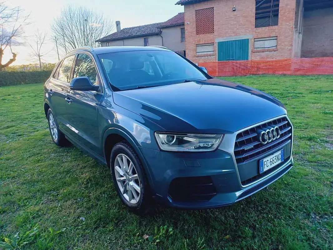 Usata Audi Q3 Ambiente 150 CV (110 kW) 2016 Giallo SUV