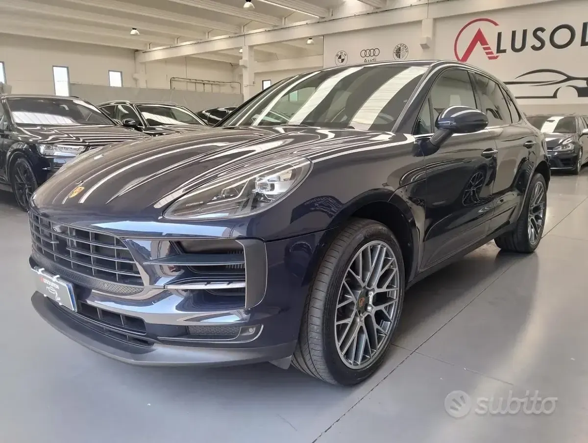 Usata Porsche Macan 354 CV (260 kW) 2021 Blu SUV
