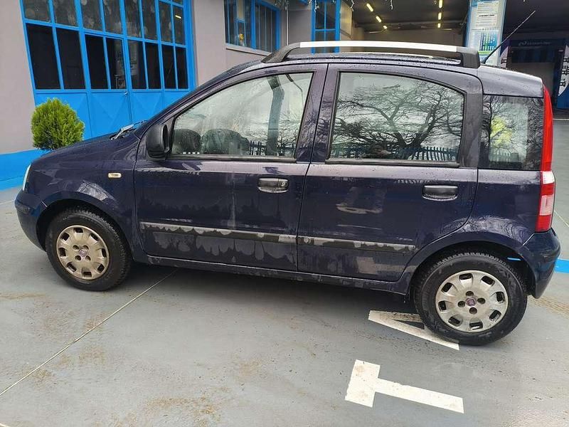 Begagnad Fiat Panda Active 69 HK (50 kW) 2012 Halvkombi