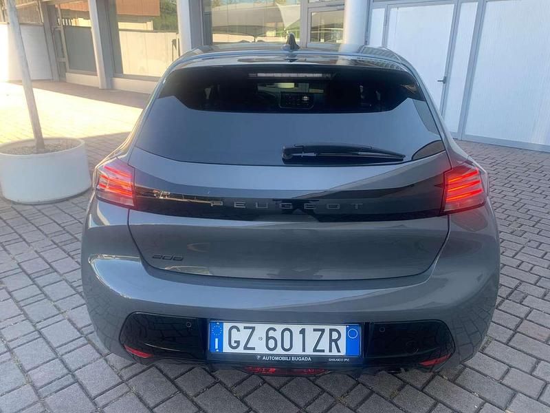 Usata Peugeot 208 Allure 101 CV (74 kW) 2025 Grigio selenium Utilitaria