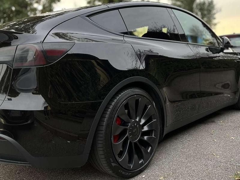 Usata Tesla Model Y Performance 155 kW (211 CV) 2023 SUV