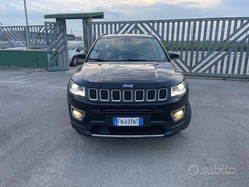 Usata Jeep Compass Limited 140 CV (102 kW) 2018 Nero SUV