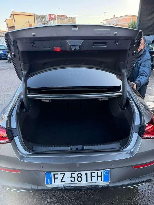Usata Mercedes CLA200 Premium 150 CV (110 kW) 2019 Argento Coupé