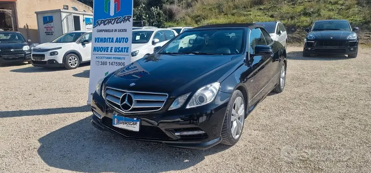 Usata Mercedes E220 170 CV (125 kW) 2012 Nero Cabrio