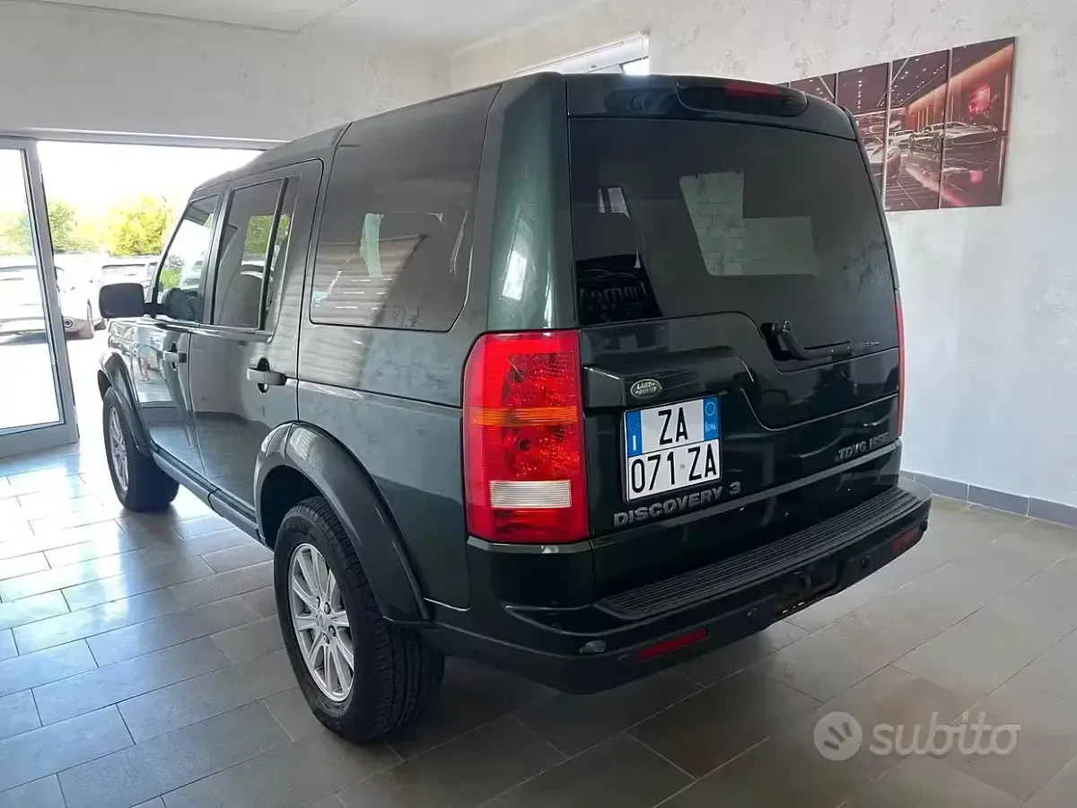 Usata Land Rover Discovery 3 HSE 190 CV (139 kW) 2008 Verde SUV