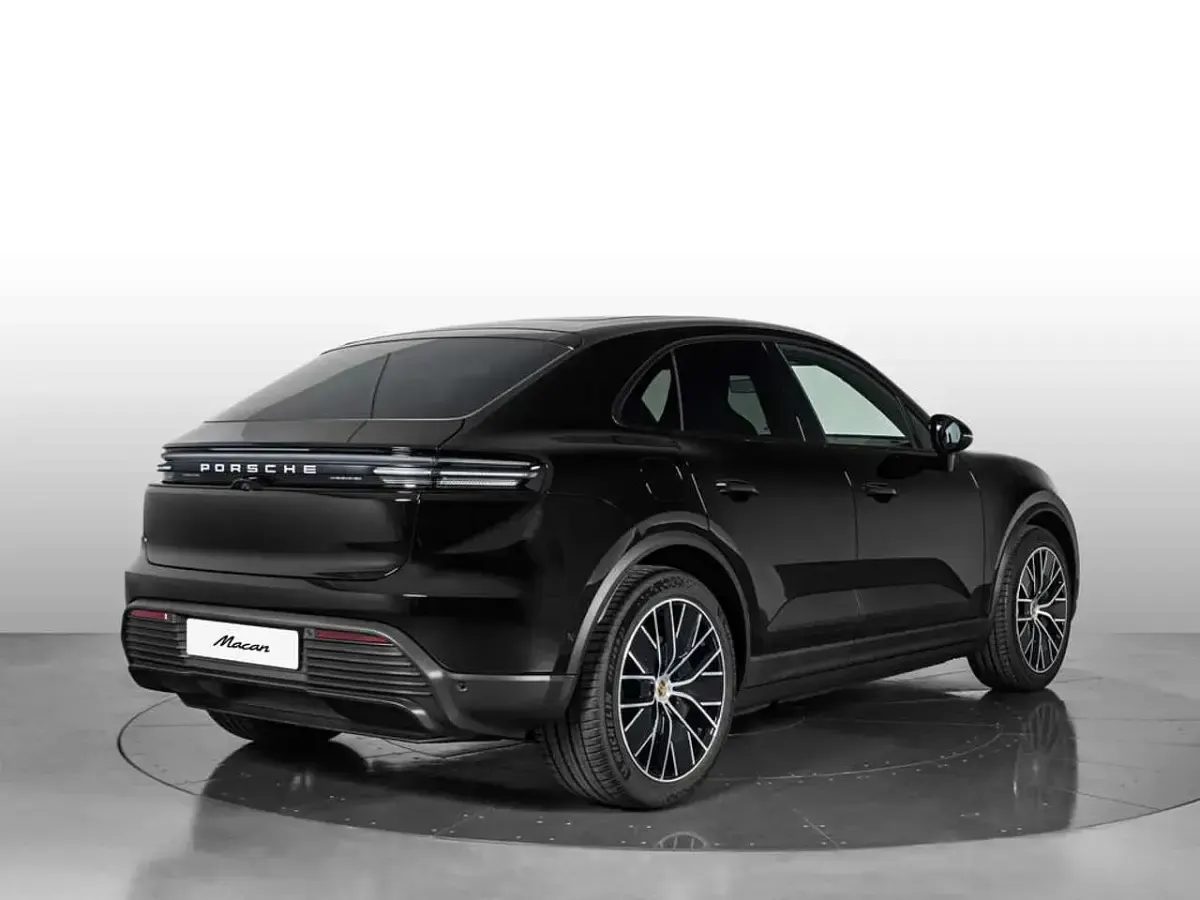Nuova Porsche Macan 300 kW (408 CV) 2026 Nero SUV