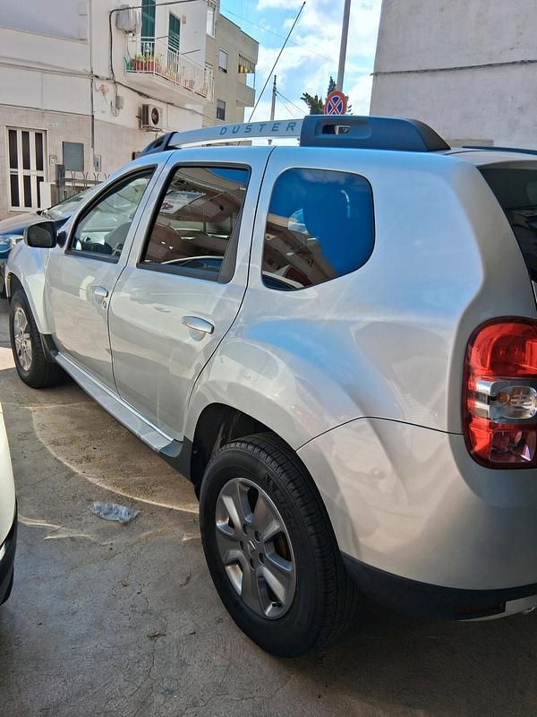 Usata Dacia Duster Prestige 110 CV (80 kW) 2018 Argento SUV