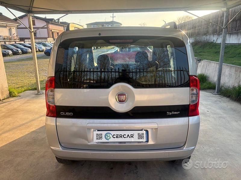 Usata Fiat Qubo Dynamic 73 CV (53 kW) 2011 Grigio Monovolume