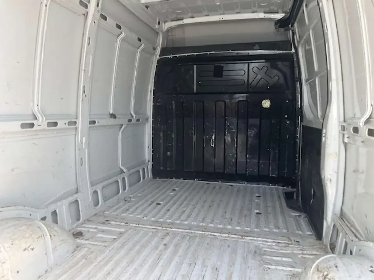 Usata Iveco Daily 116 CV (85 kW) 2020 Bianco Furgone