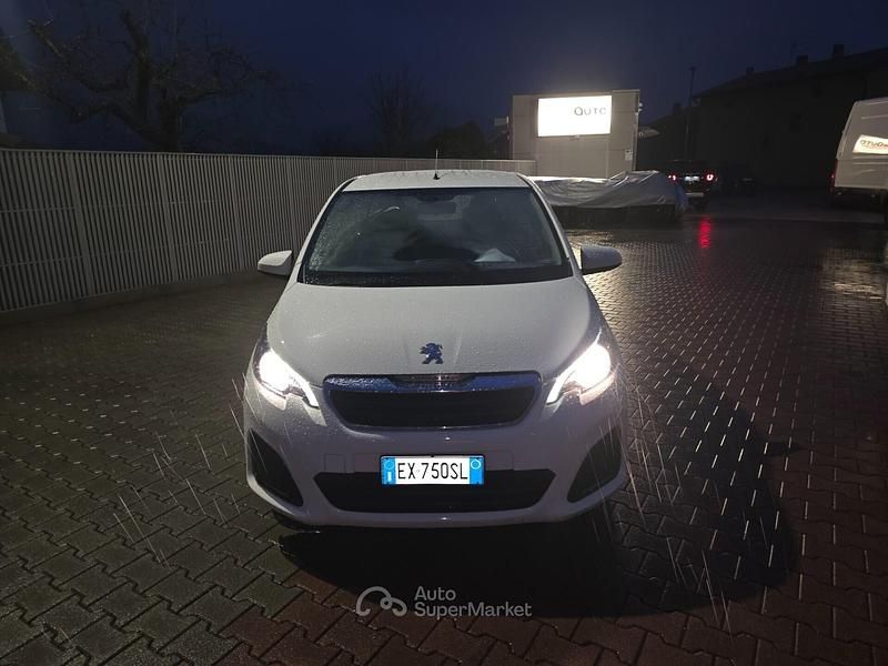 Usata Peugeot 108 Allure 69 CV (50 kW) 2014 Bianco Utilitaria