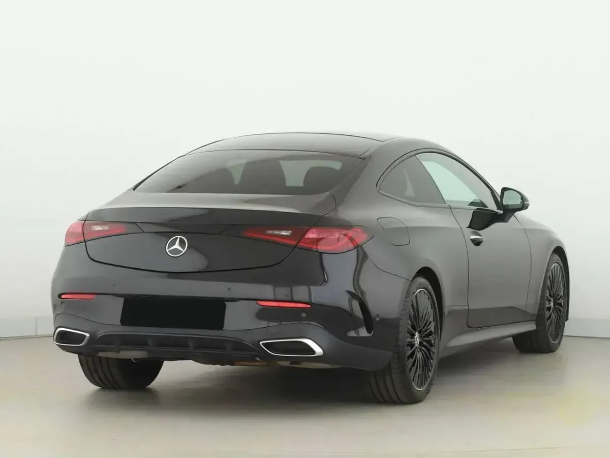 Usata Mercedes CLE220 AMG Line Premium Plus 197 CV (144 kW) 2025 Nero Coupé