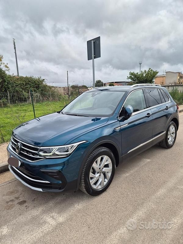 Usata VW Tiguan 150 CV (110 kW) 2023 Blu SUV