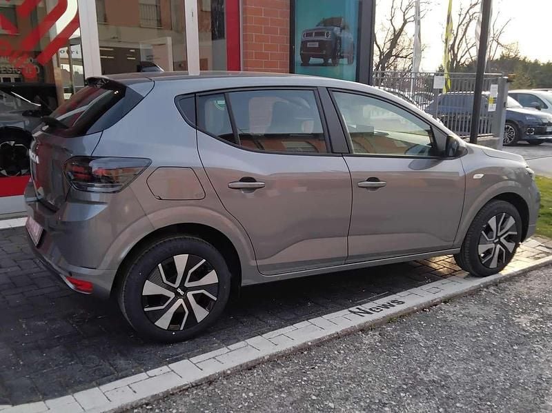 Nuova Dacia Sandero Expression 67 CV (49 kW) 2026 Grigio Berlina