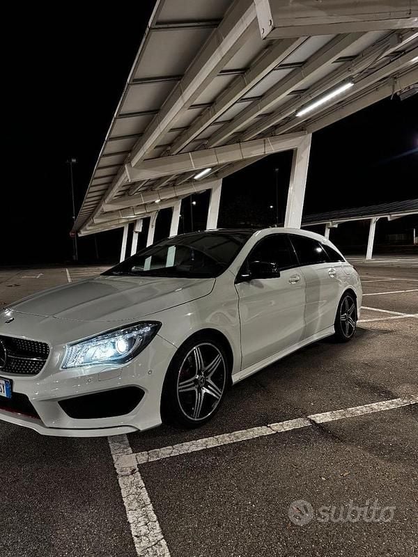 Usata Mercedes CLA250 Shooting Brake 218 CV (160 kW) 2015 Bianco Station wagon