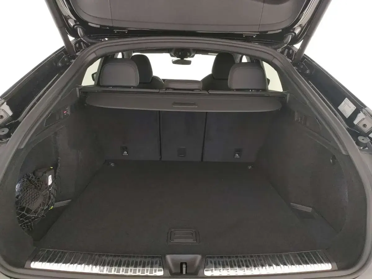Usata Audi Q5 Sportback S-Line 204 CV (150 kW) 2025 Nero SUV