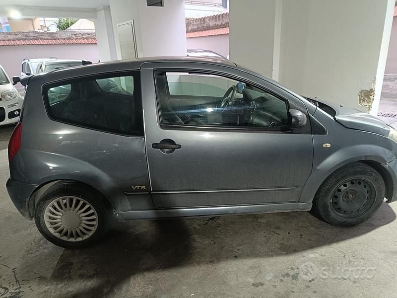 Usata Citroën C2 70 CV (51 kW) 2008 Grigio Utilitaria