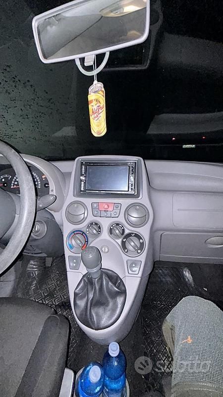 Usata Fiat Panda 70 CV (51 kW) 2006 Bianco Utilitaria
