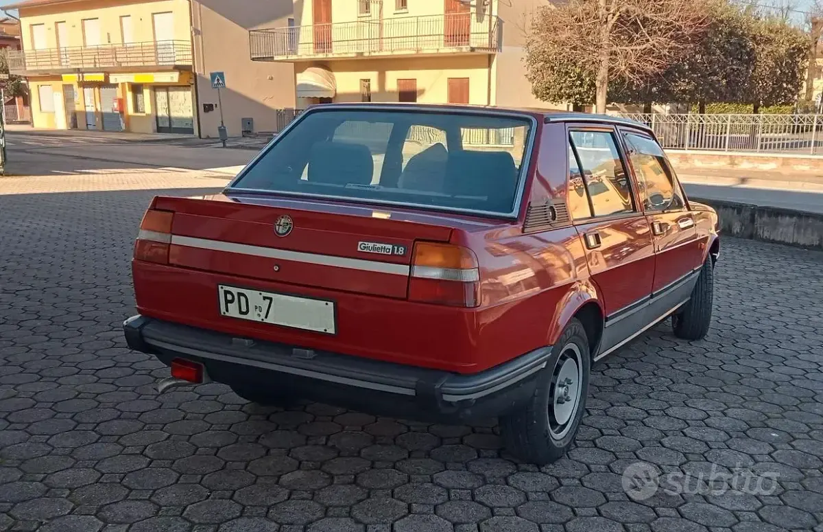 Usata Alfa Romeo Giulietta 1982 Rosso Berlina