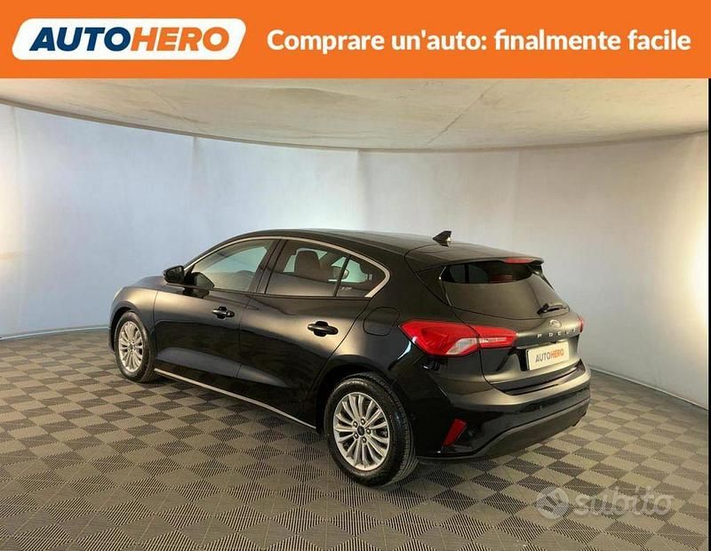 Usata Ford Focus Titanium 120 CV (88 kW) 2019 Nero Berlina