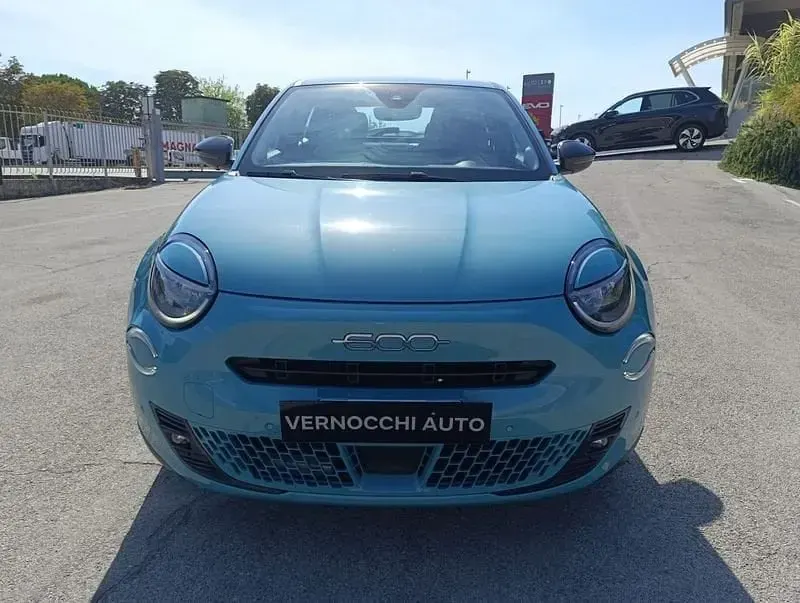 Usata Fiat 600 Pop 145 CV (106 kW) 2025 Verde SUV