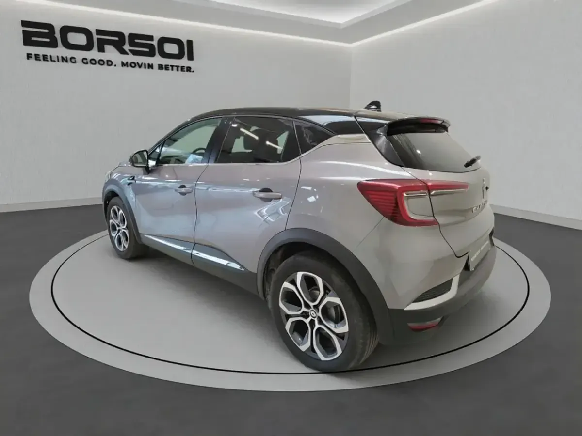 Brugt Renault Captur Intens 101 HK (74 kW) 2023 Grå SUV