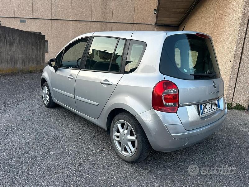 Usata Renault Modus 2008 Grigio Monovolume