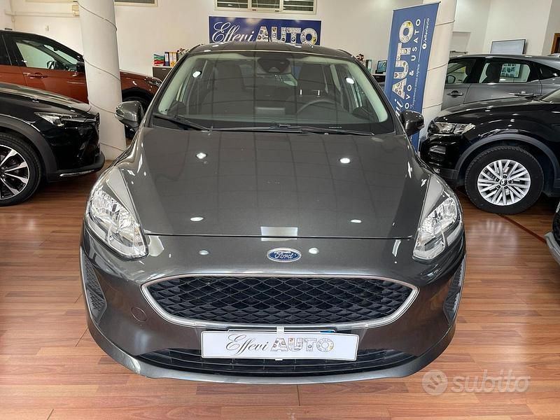 Usata Ford Fiesta 85 CV (62 kW) 2020 Grigio Utilitaria