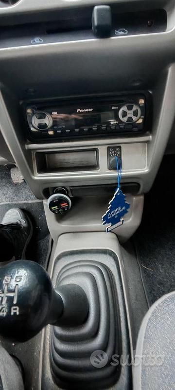 Occasion Nissan Micra 60 PK (44 kW) 2002 Groen Sedan