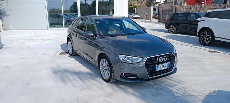 Usata Audi A3 Design 150 CV (110 kW) 2017 Grigio Berlina