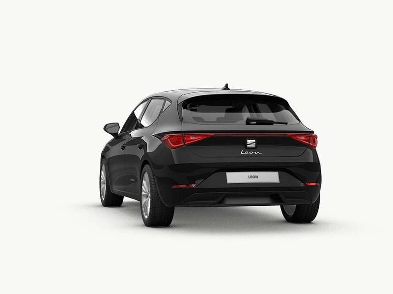 Usata Seat Leon Business 110 CV (80 kW) 2023 Nero Berlina