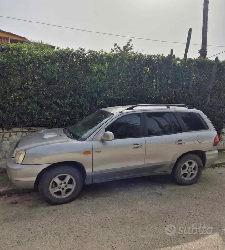Usata 2002 Hyundai Santa Fe SUV | 1789 € (Ottimo prezzo) - Immagine 1/3