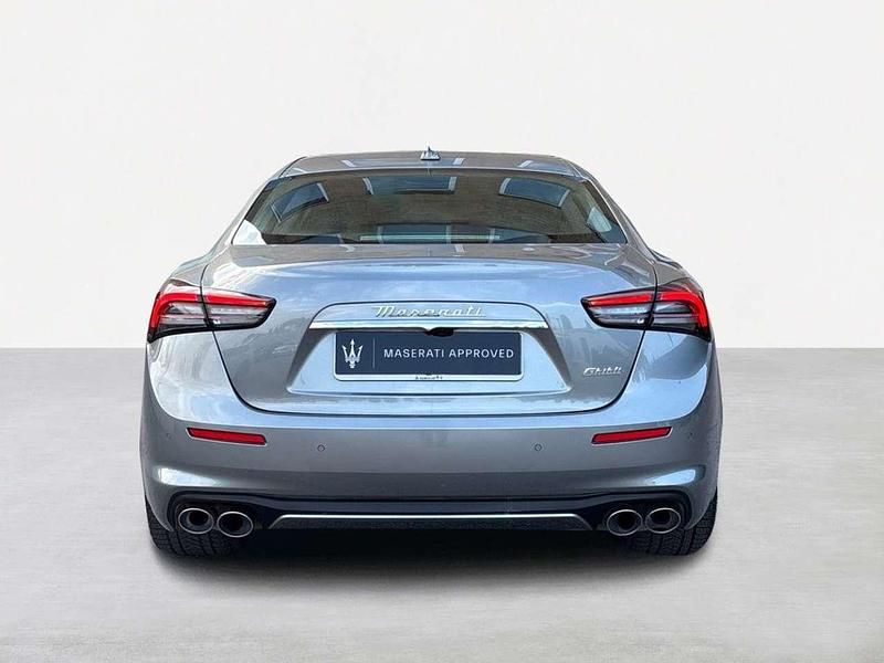 Usata Maserati Ghibli GT 330 CV (242 kW) 2022 Grigio Berlina