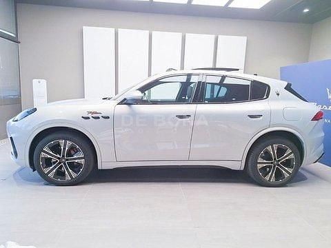 Nuova Maserati Grecale Folgore 409 kW (557 CV) 2026 Bianco SUV