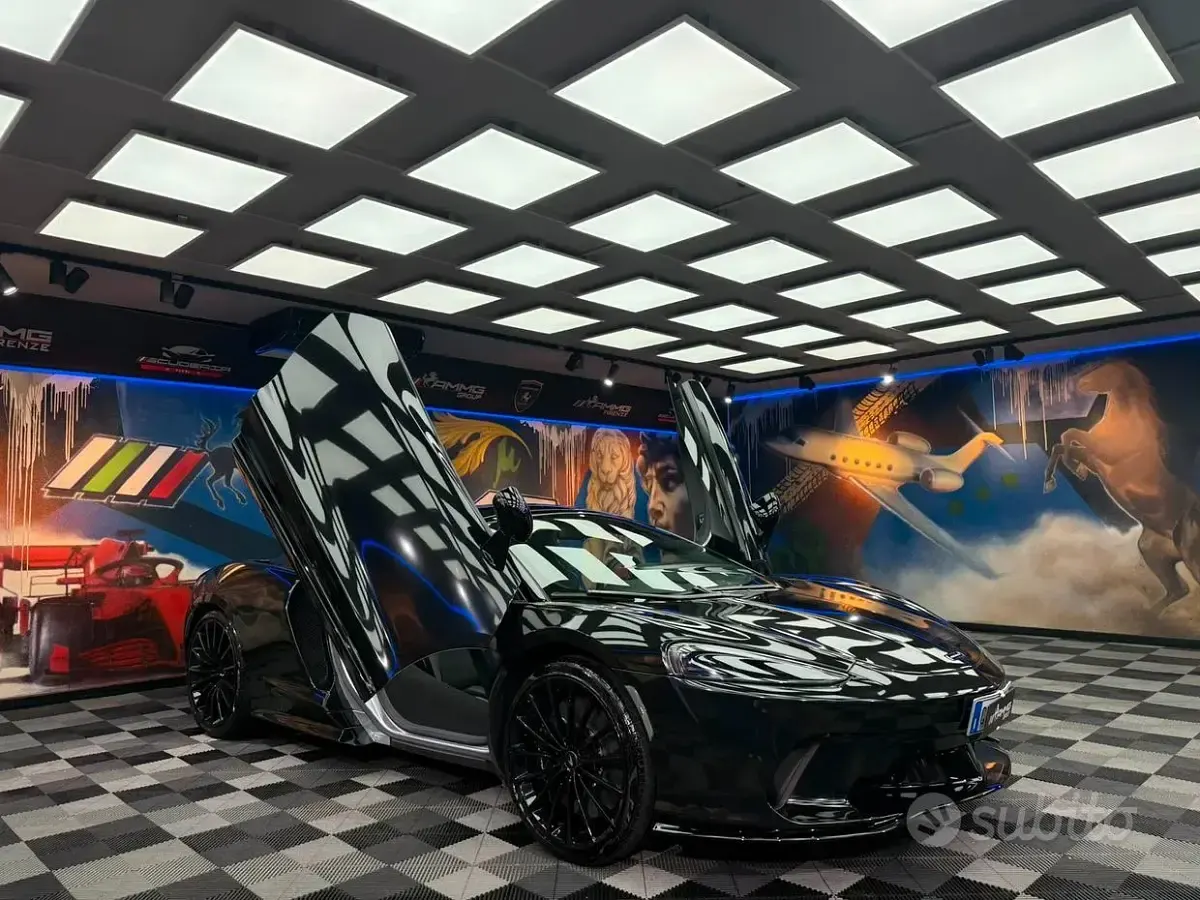 Usata McLaren GT 620 CV (456 kW) 2022 Nero Coupé