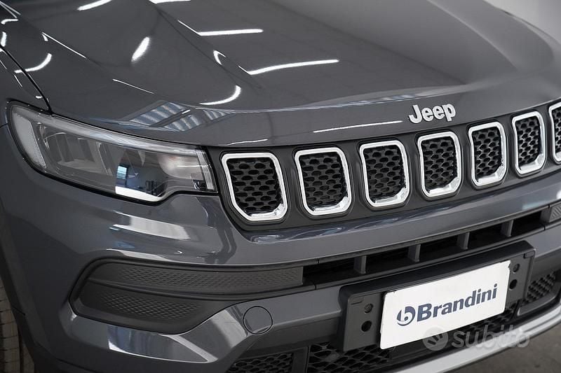 Nuova Jeep Compass Altitude 130 CV (95 kW) 2025 Grigio SUV