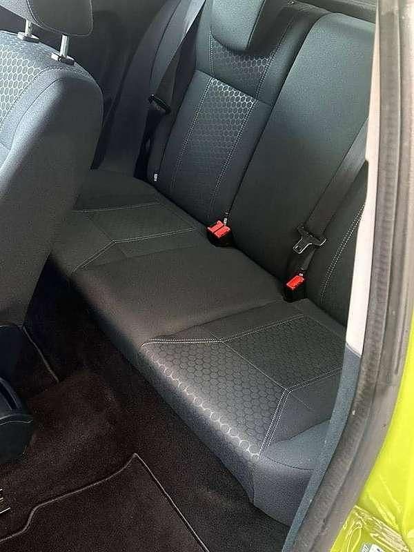 Usata Ford Fiesta 95 CV (69 kW) 2011 Berlina