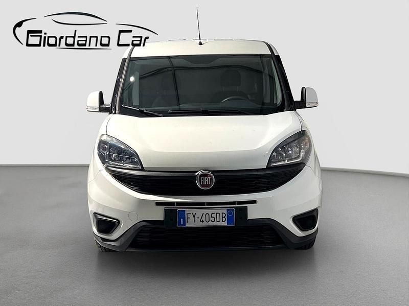 Usata Fiat Doblò 95 CV (69 kW) 2019 Bianco Monovolume