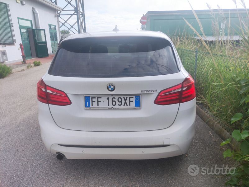 Usata BMW 218 Active Tourer Efficient Dynamics 150 CV (110 kW) 2017 Bianco Monovolume