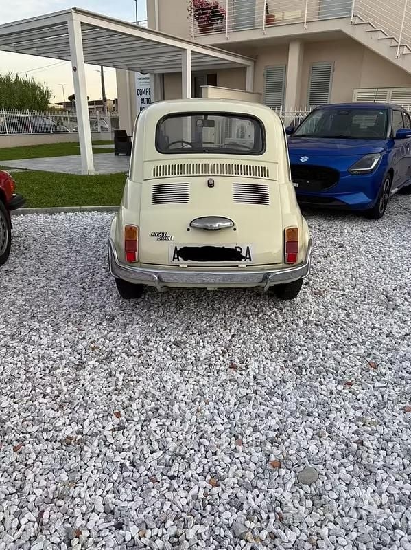 Usata Fiat 500 18 CV (13 kW) 1970 Beige Utilitaria
